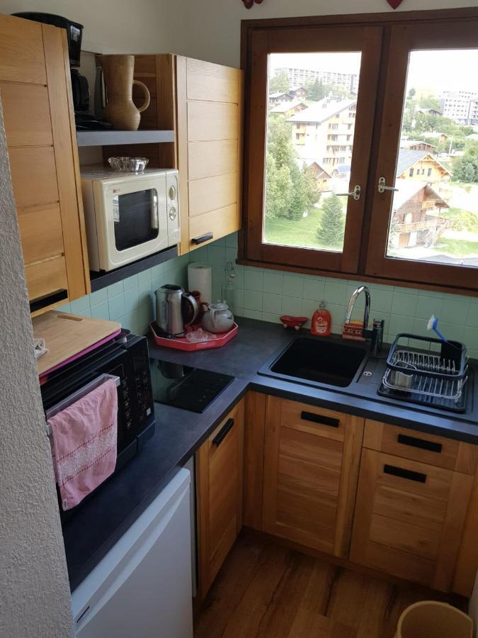 Appartement Traversant Residence Chaput 2 - 2 Pieces - 6 Personnes - Vue Sur Front De Neige Fontcouverte-la-Toussuire Luaran gambar